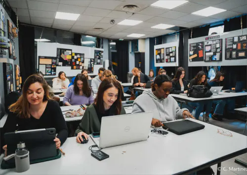Campus Itecom Paris et formations en design accessibles hors Parcoursup pour étudiants créatifs
